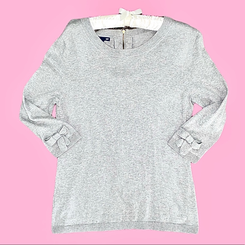 GAP Gray Sweater - Bow Detail 3/4 sleeve